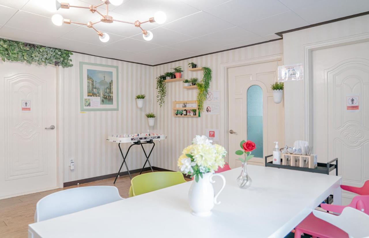 For Family Group, 4Min To Seoul Station Apartment Bagian luar foto