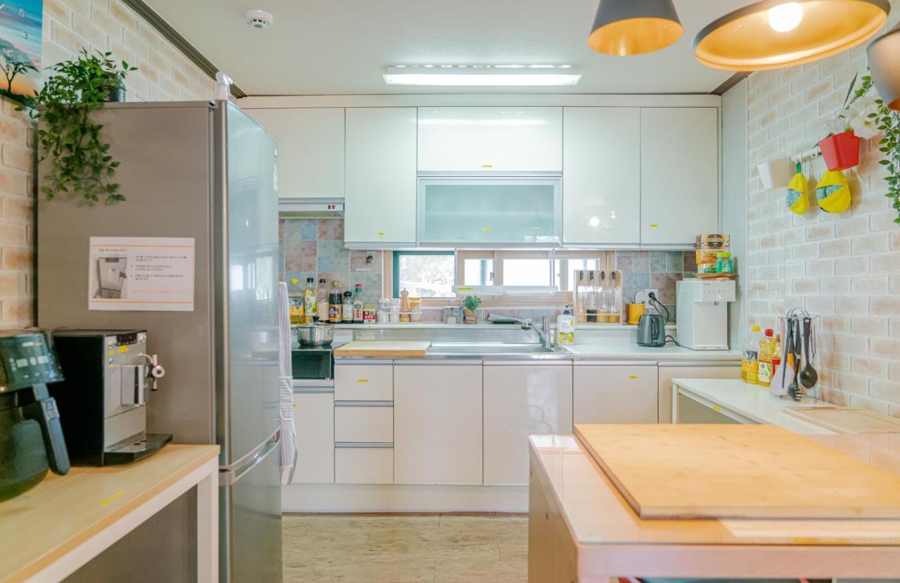 For Family Group, 4Min To Seoul Station Apartment Bagian luar foto