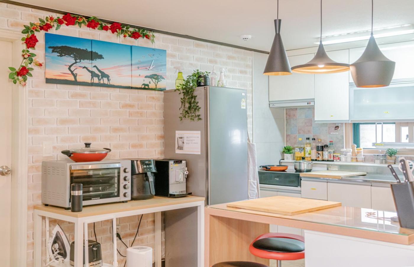 For Family Group, 4Min To Seoul Station Apartment Bagian luar foto